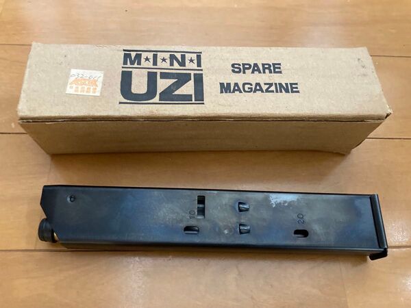 コクサイ ミニウージー スペアマガジン bv ガス kokusai 国際 bv式 ガスガン 希少品 マルイ m4