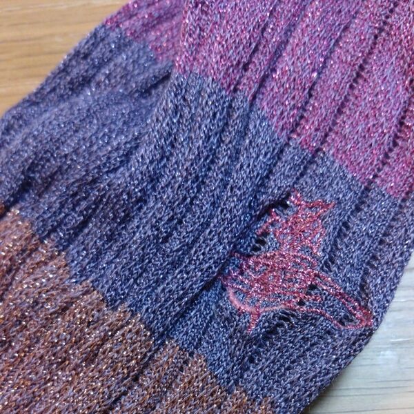 Vivienne Westwood ラメ入りソックス 23-24cm ロゴ入り靴下 リブ編みデザイン 紫ピンクゴールド