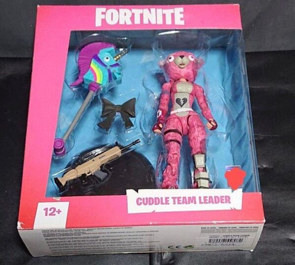 フォートナイト ピンクマ フィギュア ピンクのクマちゃん 海外製 入手困難 レア ゲーム キャラクター 希少