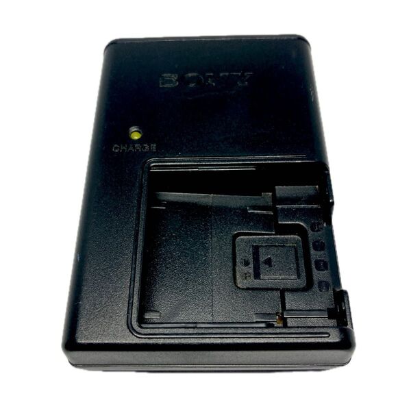 SONY 【純正】充電器 BC-CSD【通電確認済】