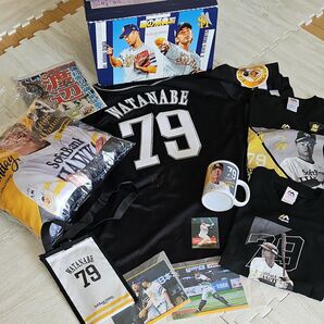 福岡ソフトバンクホークス 渡邉陸選手 レプリカユニフォーム 直筆サイン入り グッズセット 2022鷹の祭典オリジナルボックス付き