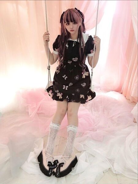 希少 人気完売品 極美品 Ank Rouge アンクルージュ 病みかわ プリントドーリーOPワンピース 半袖 ブラック 量産 地雷