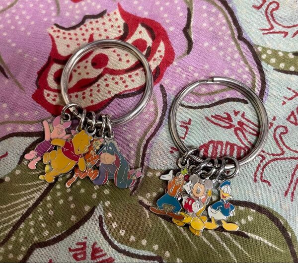 ディズニー キーホルダー プーさん ミッキーマウス ミニー マウス 仲間たち