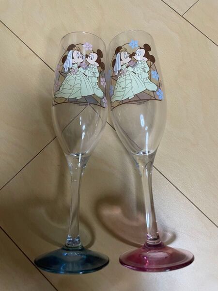 Disney ディズニー シャンパングラス ペア ミッキーマウス ミニーマウス ワイングラス グラス 箱なし