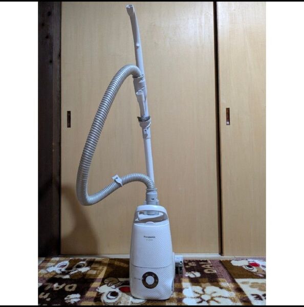 Panasonic パナソニック 紙パック式掃除機 MC-SJP830K-W