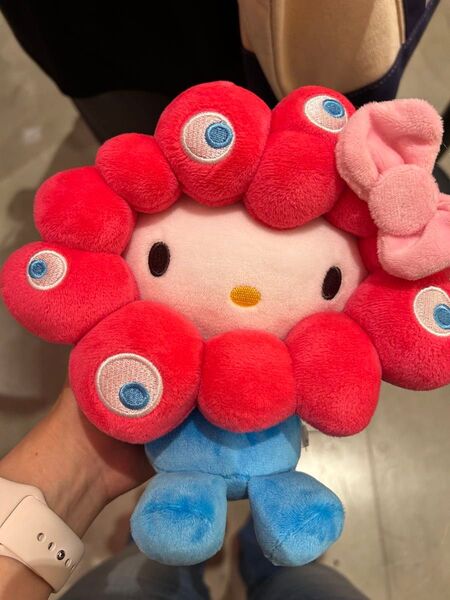 ハローキティ ミャクミャク なりきりぬいぐるみ 大阪関西万博 EXPO2025 サンリオ M 会場限定カラー