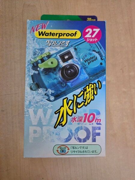 水に強い写ルンです New Waterproof 27枚撮 LF N-WP3 27SH 1