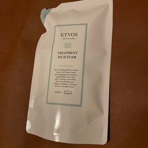 ETVOS トリートメントリッチフォーム 130ml