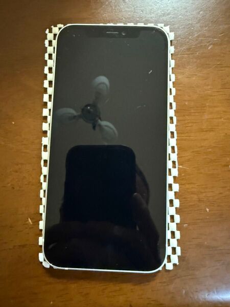 iPhone12ホワイト