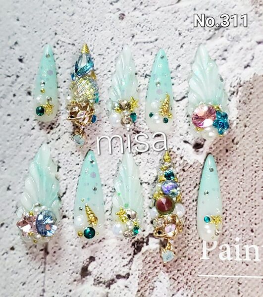 【オーダー】ニュアンスネイル 人魚の鱗 海 夏 ビジュー ネイルチップ ジェルネイル カラー変更無料