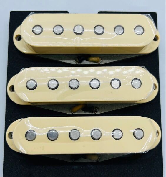 FENDER Custom Shop Texas Special クローン 黄 アイボリー ピックアップ フェンダー ストラト