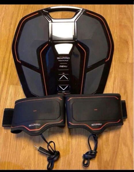 正規品 SIXPAD シックスパッド フットフィットプラス 。