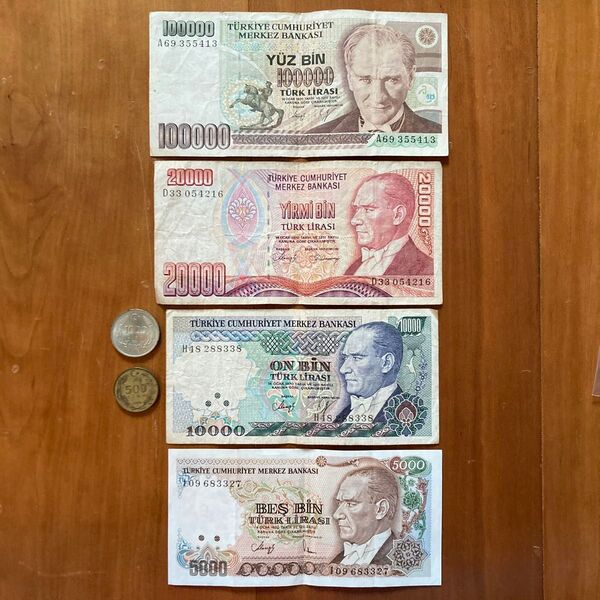 【トルコ共和国】旧紙幣と硬貨セット まとめ売り 136,500トルコリラ