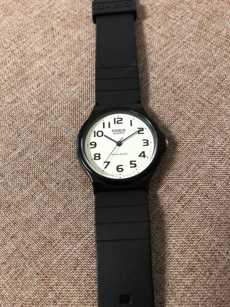 CASIO クォーツ 腕時計 1330 MQ-24 電池切れ