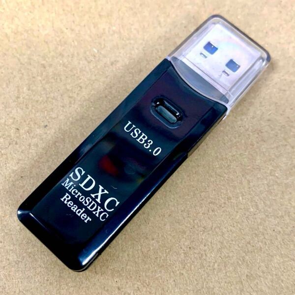高速 USB 3.0 カードリーダー マイクロSD メモリカード 黒色