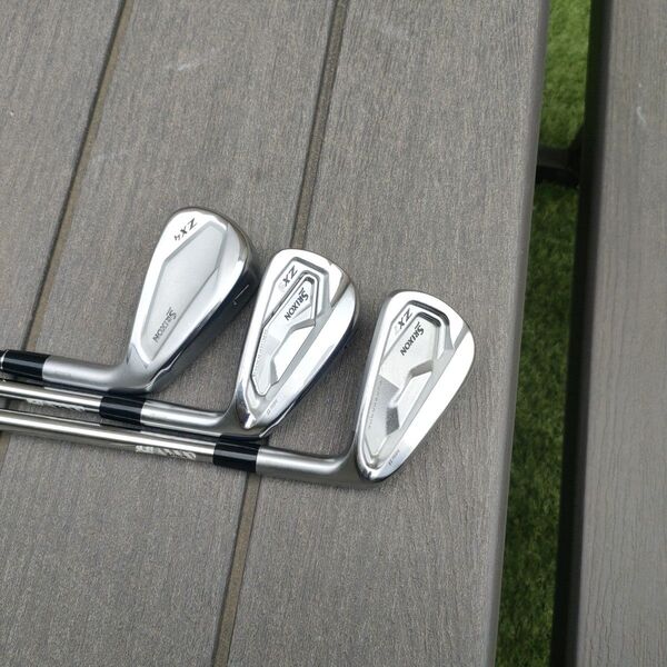 打ち比べ SRIXON ZX5MK2 7番 ZX7MK2 7番 ZX4 7番