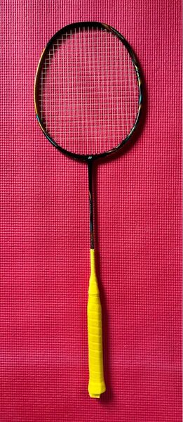 YONEX ASTROX88D pro 4UG5