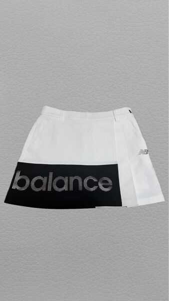 New Balance ゴルフ スカート レディース 白黒 balanceロゴ