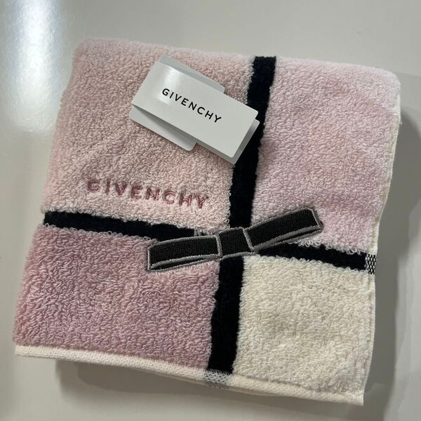 GIVENCHY ジバンシー タオルハンカチ 約27cm