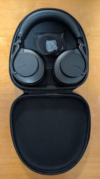 Shure AONIC 50 Gen2 ワイヤレスノイズキャンセリングヘッドホン ブラック 【SBH50G2-BK-J】