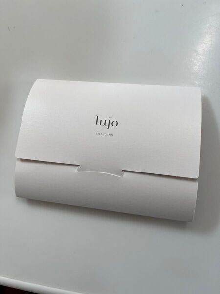 【新品未開封】lujo ルジョー セカンドスキン フェイスパック 4.5g×4本(1ヶ月分) 化粧水 美容液