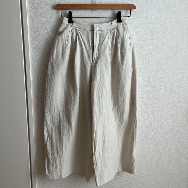 ワイドパンツ ベージュ