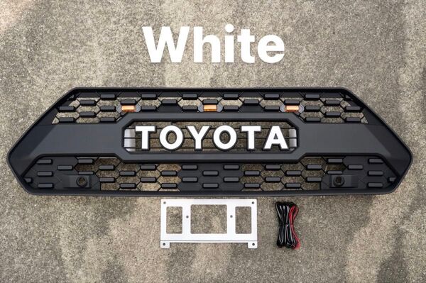 新品 フルセット RAV4 アドベンチャー 50系 タコマ風グリル ホワイト