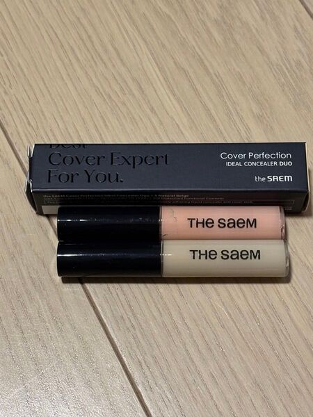 the SAEM】ピンク系のコンシーラーとグリーン系コンシーラーとコンシーラーデュオナチュラルベージュ 中古品