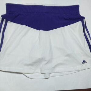 adidas製白と紫のツートンカラーのテニススコットインナーパンツ付きウエスト67センチ