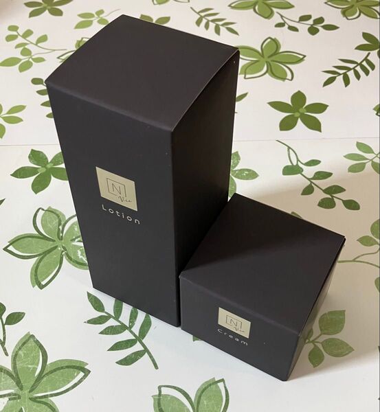 【新品未使用】【即購入OK】Nオーガニック Vie モイストリッチ ローション 100ml/バリアクリーム47g セット