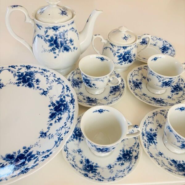 HOYA CHINA ティーポット カップ&ソーサー アフタヌーンティーセット
