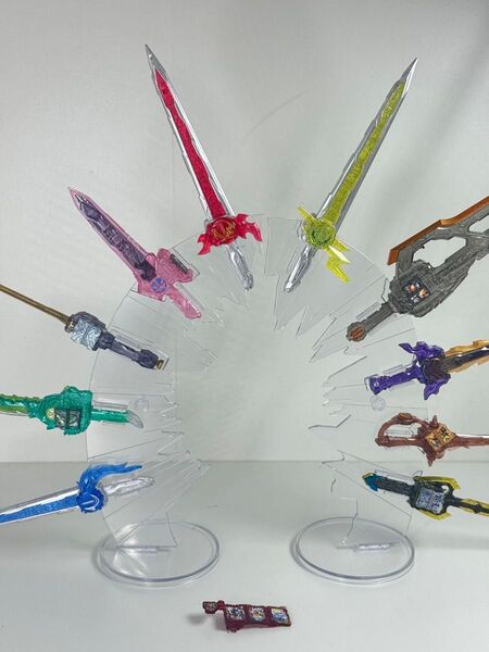 S.H.Figuarts 仮面ライダー クロスセイバー 10聖剣セット