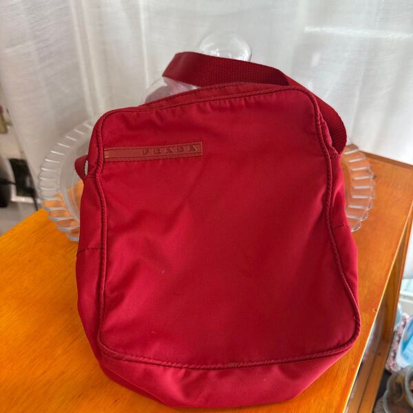 PRADA ショルダーバッグ レッド