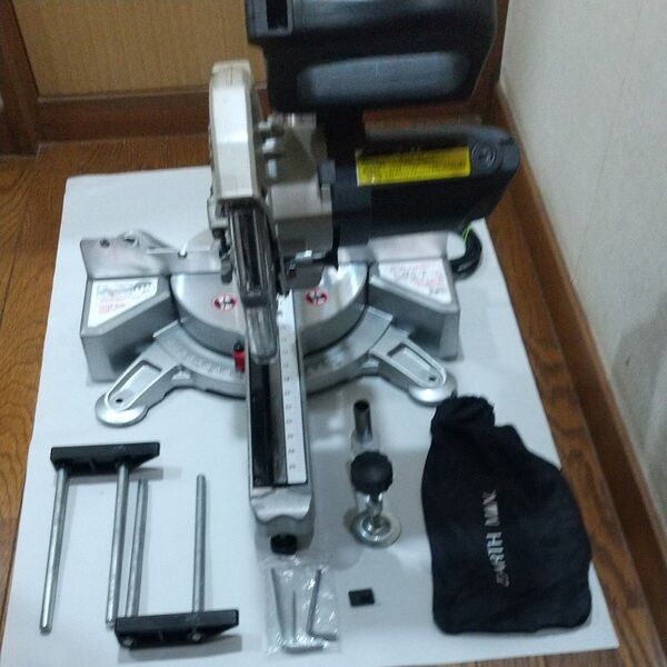 スライド丸鋸 (EARTHMAN) SM-190A ジャンク品