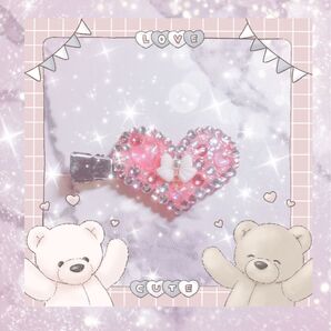 【量産型】うさくま×リボンのきらきら前髪クリップ 黒×ピンク/推し活・地雷系にも◎ ハンドメイド ハートリボン ビジュー