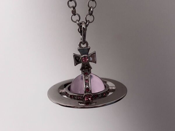 Vivienne Westwood ヴィヴィアン タイニーオーブネックレス ピンク