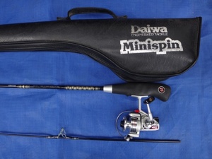 OLD DAIWA MINI SPIN Mini вращение Ultra свет * вращающийся система мобильный 2 деталь 4.5f кейс примерно 86. подлинная вещь принимая во внимание красивый 2in1