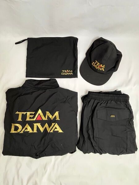 TEAM DAIWA ダイワ フィッシングウェア上下、帽子、巾着 4点セット ブラック系 セットアップ ゴルフウエア Lサイズ