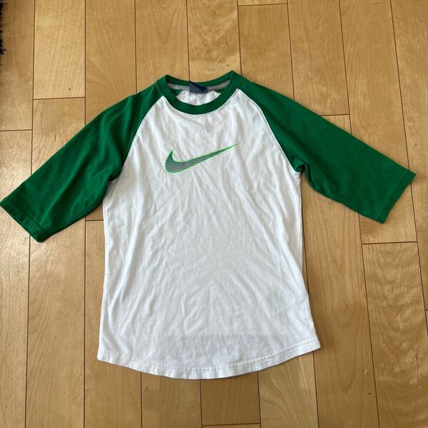 ナイキ NIKE 半袖 キッズ 男の子用 Sサイズ 140㎝