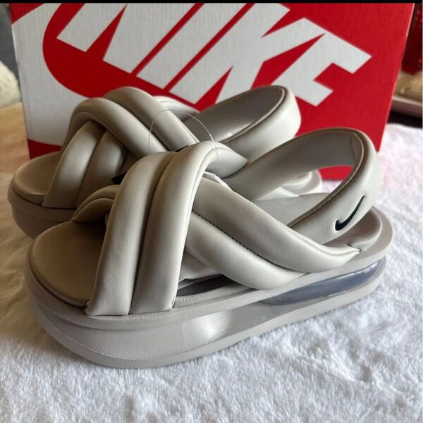 ★ ★Nike★大人気★W AIR MAX ISLA 厚底サンダル