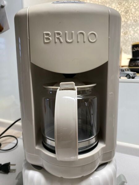 BRUNO コンパクトミル付きコーヒーメーカー
