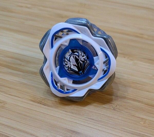 ペルセウスダークB6-80W ベイブレードX