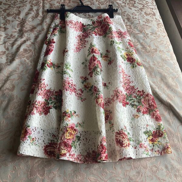to be chic 花柄 スカート 40 美品