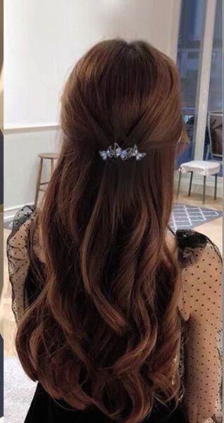 バレンダ バレッタ ヘアアクセサリー ヘアクリップ ヘアピン 髪飾り 蝶