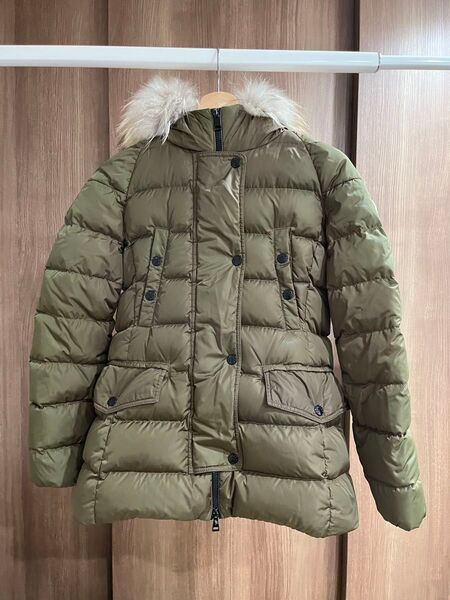 ダウンジャケット ダウン モンクレール MONCLER