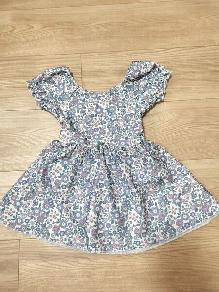 女の子 水着 小花柄 ワンピース 95cm 14kg