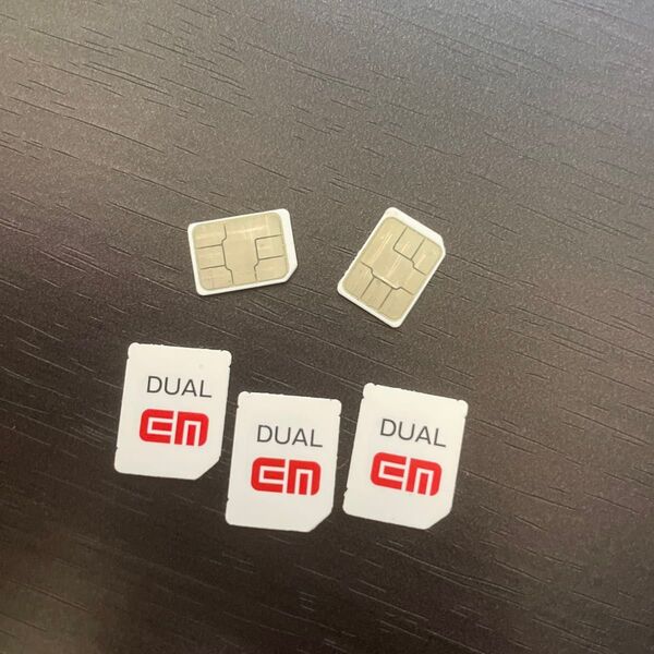 解約済みSim nano2枚 マイクロ3枚
