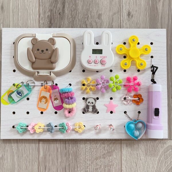ハンドメイド ビジーボード 赤ちゃん おもちゃ 知育玩具 2-97