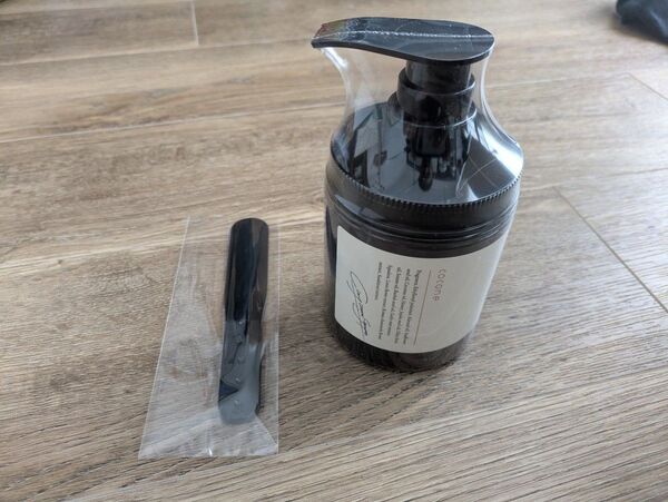 新品未開封 cocone クレイクリームシャンプー おまけつき!