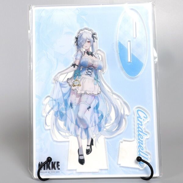 勝利の女神:NIKKE× and GALLERY Collaboration Cafe BIG等身大アクリルスタンド シンデレラ